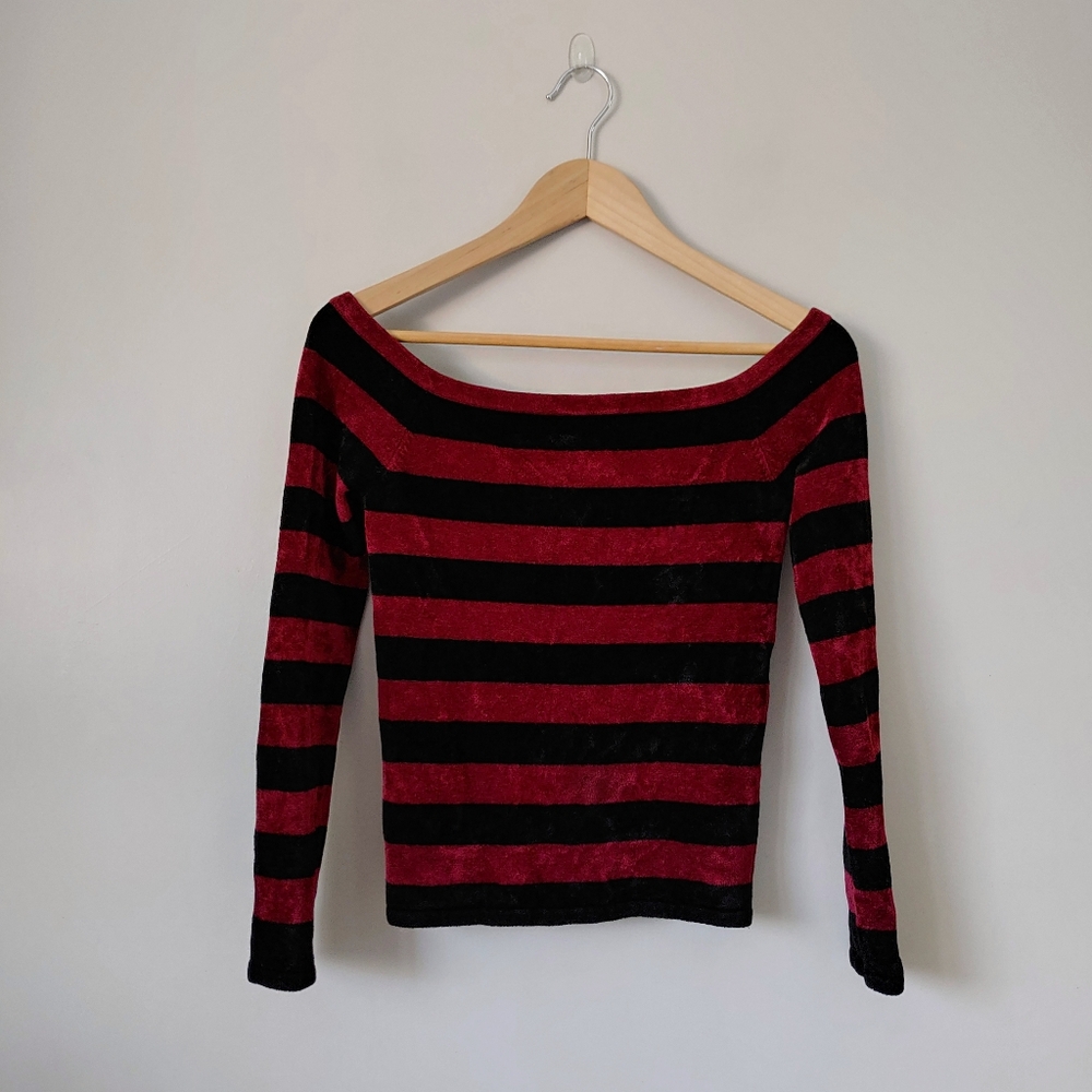 Ronny Kobo Striped Off-Shoulder Sweater Knit Chenille Top Red Black